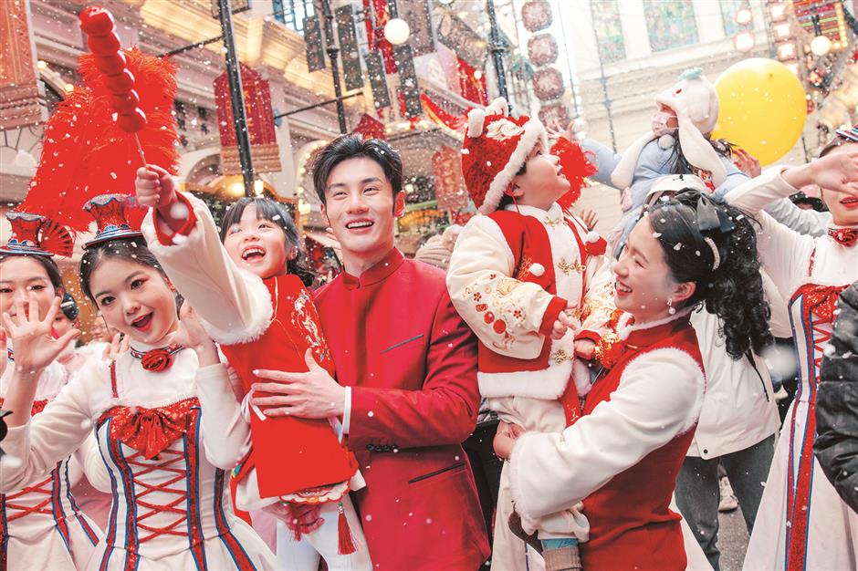 pudong puts on a feast of spring festival activities