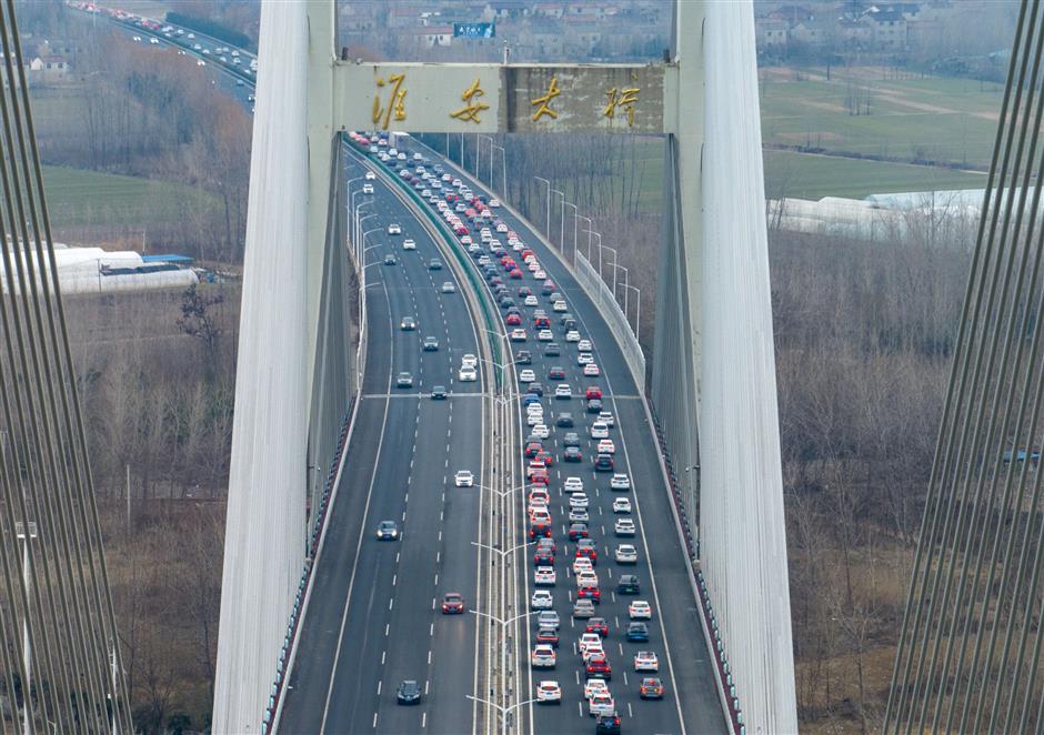 journeys become more efficient, individualized during spring festival travel rush