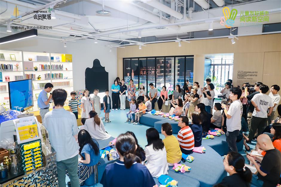 child-friendly reading area opened at shopping mall