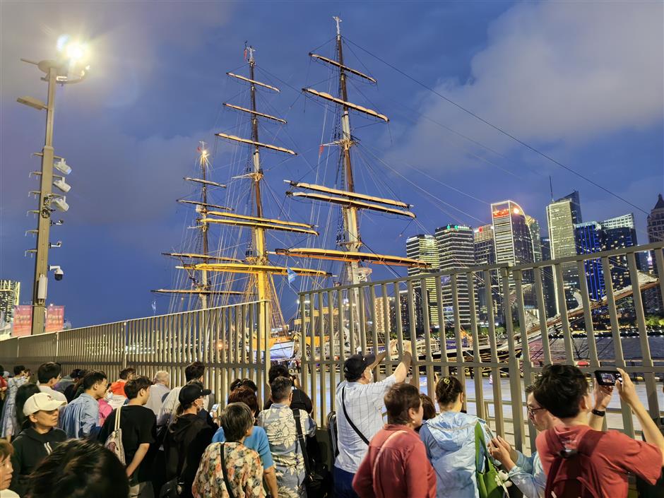 sailing spectacle in shanghai: vintage dutch ship drops anchor