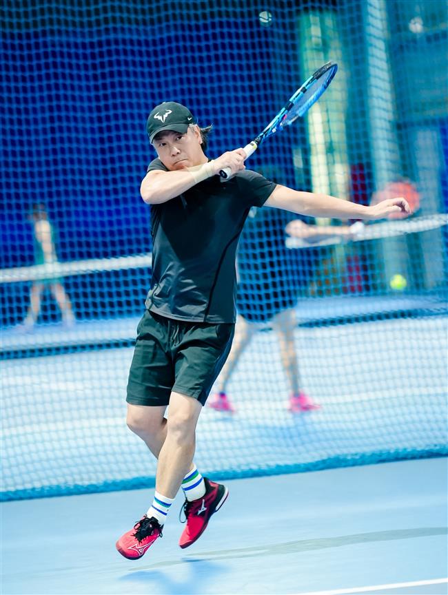 amateur tennis players turn up in shanghai for the itf masters