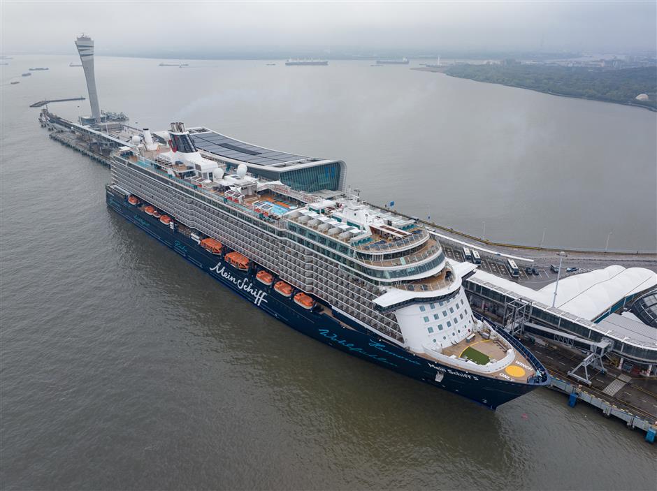 full steam ahead as cruise ships bolster tourism