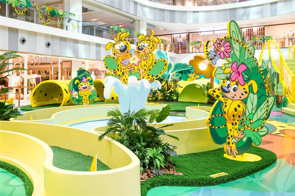 green activities take spotlight in tropic-themed event at the place