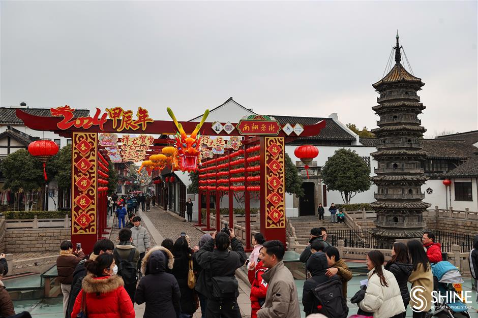 spring festivities flourish on shanghai's streets