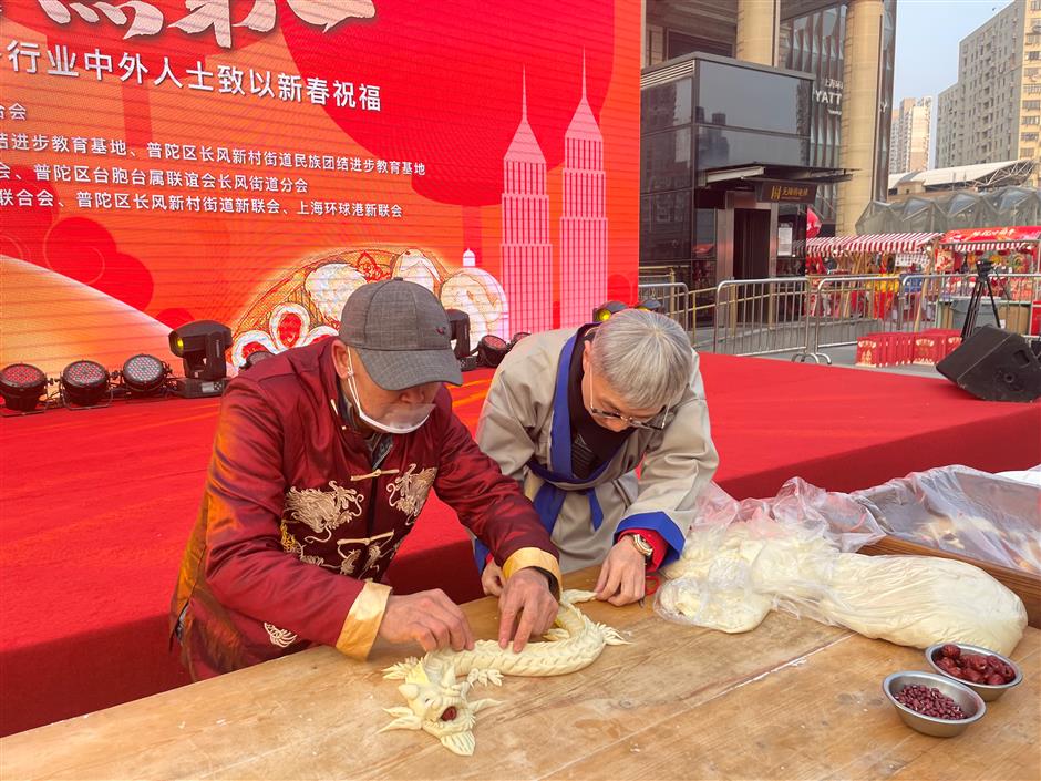 community unites to craft steamed buns ahead of spring festival