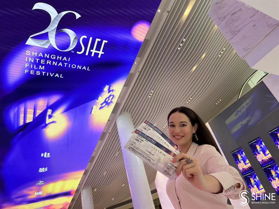 how to buy a ticket for  shanghai international film festival