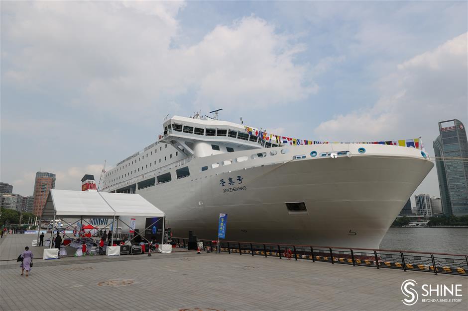 new ship cements ties between china and japan