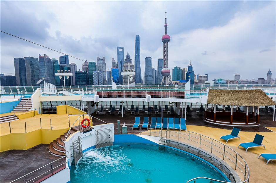 cruise liner in tune with north bund terminal