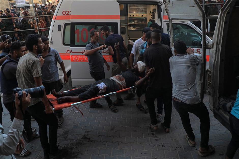 at least 25 palestinians killed in israeli airstrike on school in s. gaza: sources