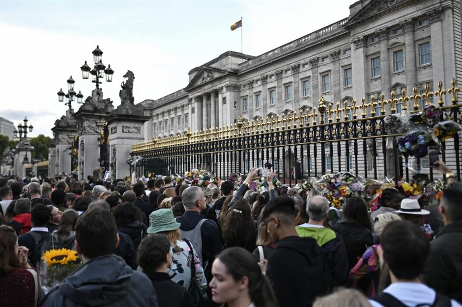 charles iii to be proclaimed king after vowing 'lifelong service'