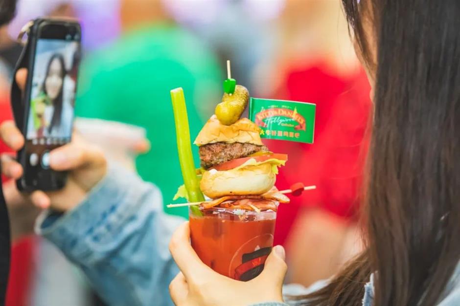 early bird tickets on sale for shanghai juicy burger festival