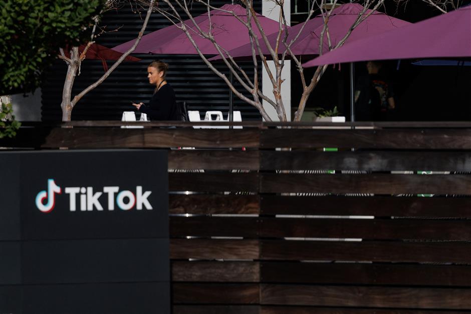 italy regulator fines tiktok us$11 mln over content checks