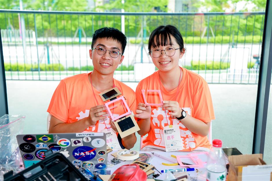 students showcase innovation at cross-strait competition