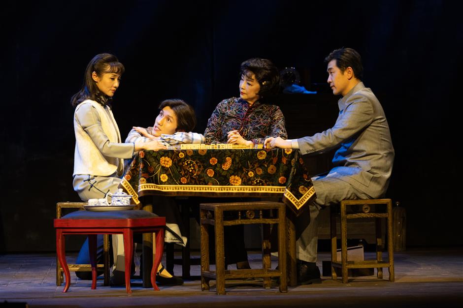 theater spectacular ends with one drama award winners named