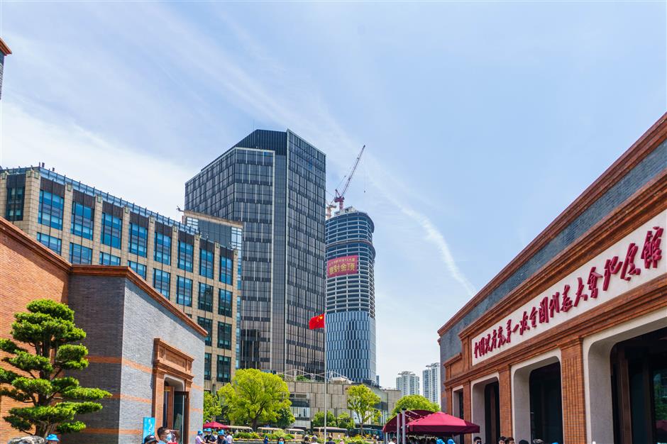 new business block in downtown shanghai to set a new model for urban development