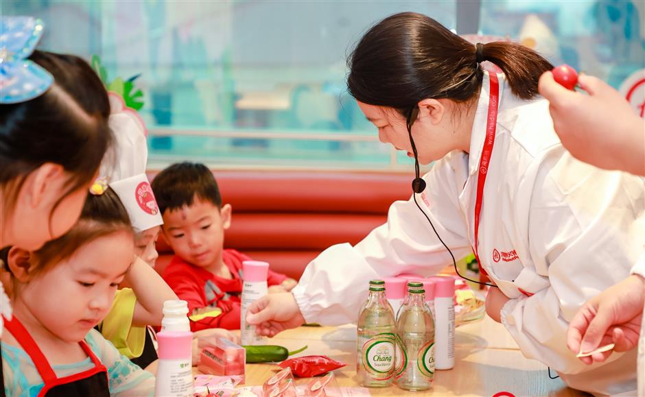 shanghai looks to raise food safety standards further