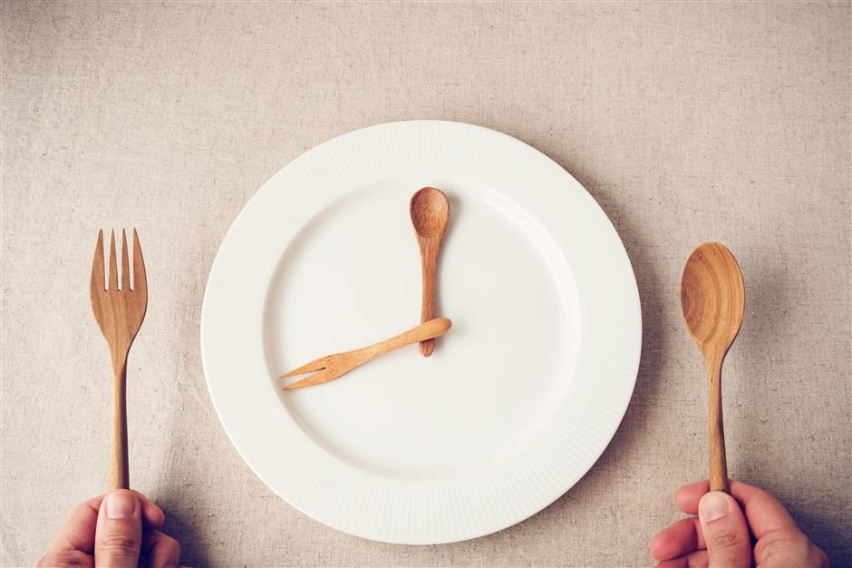 new study shows 8-hour time-restricted eating linked to higher risk of cardiovascular death