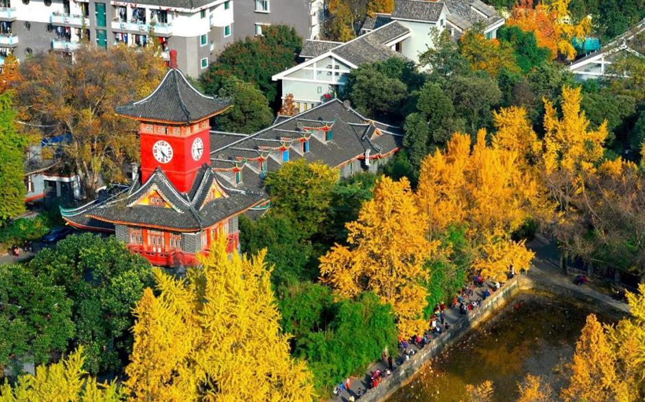 what is the story of chengdu?