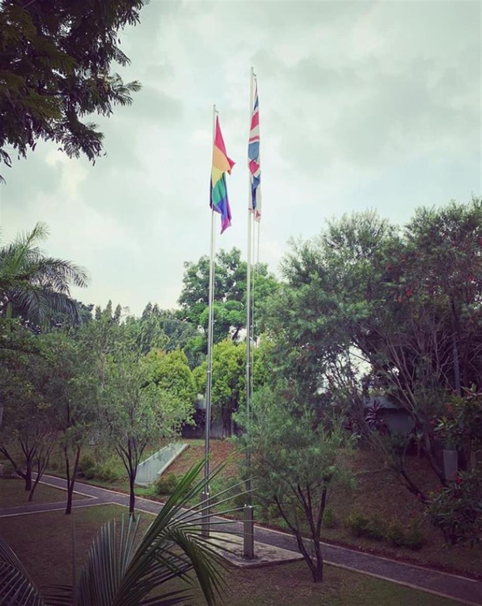 indonesia summons britain's envoy over rainbow flag