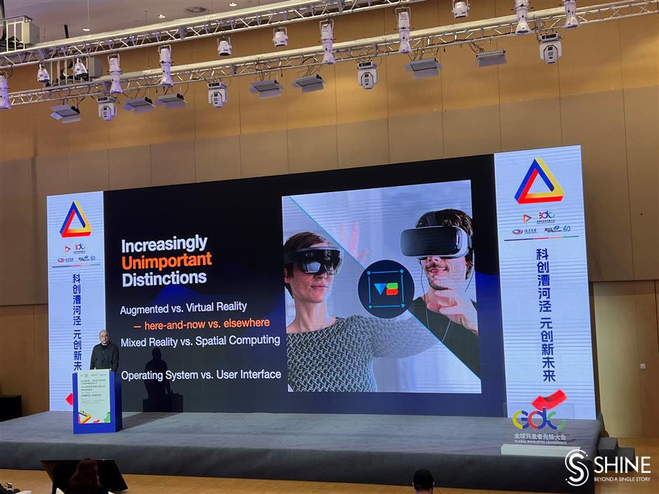 speakers hail digital trinity of ai, metaverse and web 3