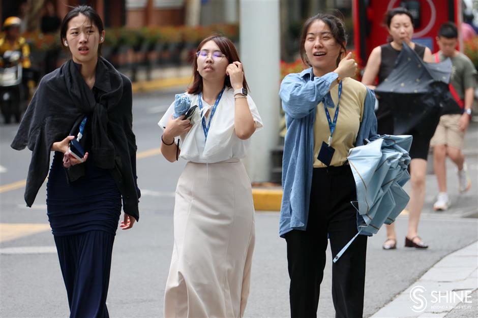 heavy rains to lash shanghai as gaemi makes second landfall in fujian