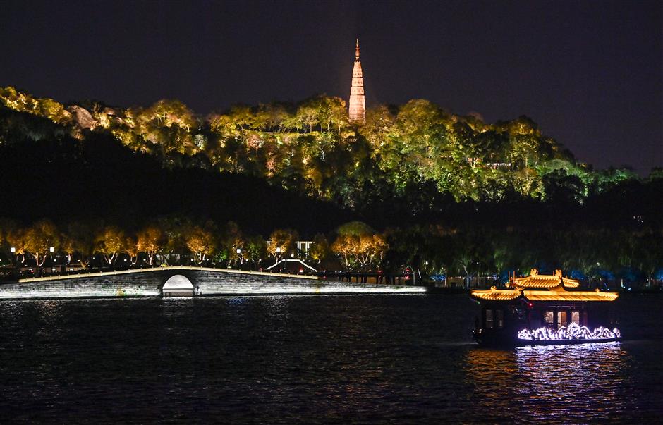 night cruises a popular way to enjoy west lake