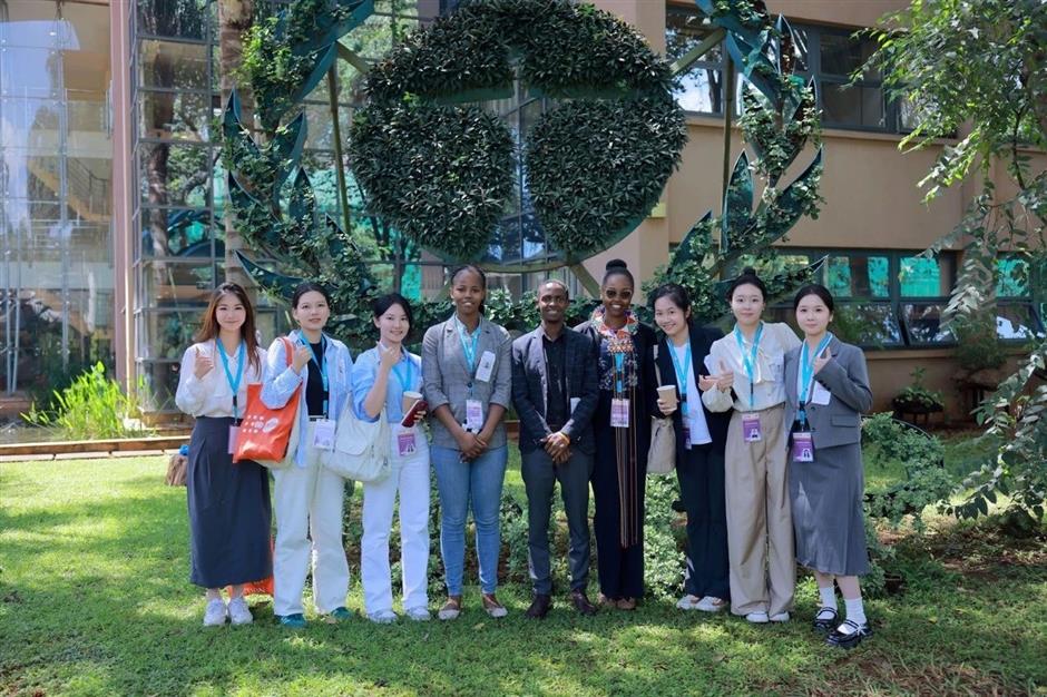 shanghai students visit kenya on un exchange program