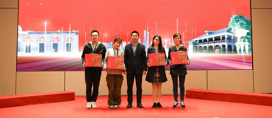 shanghai, zunyi raise the curtain on 'red tourism' routes