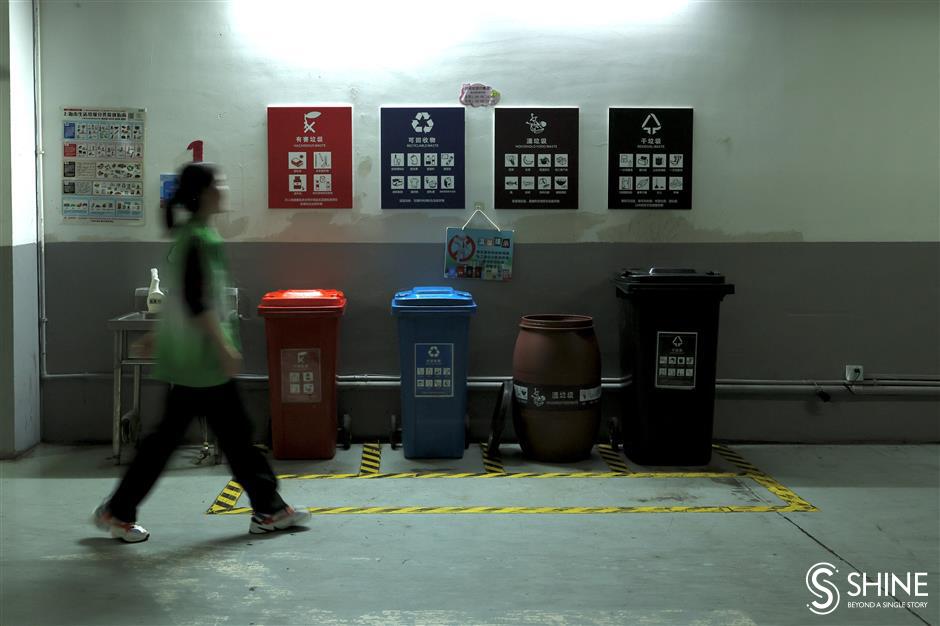 no more trash talk as expats contribute to trash-sorting campaign success