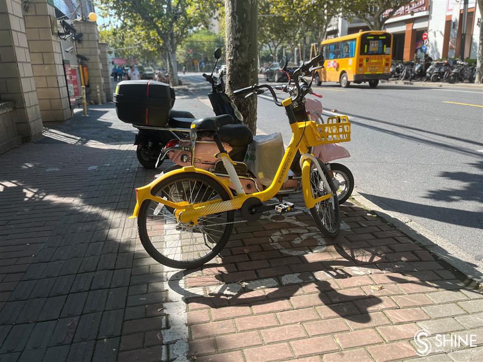 shared bicycles without physical locks hit city streets