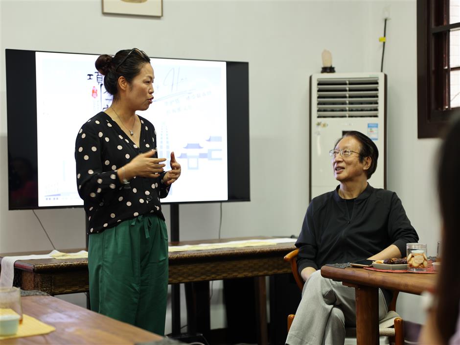 groups meet to preserve the rich heritage of shanghai dialect